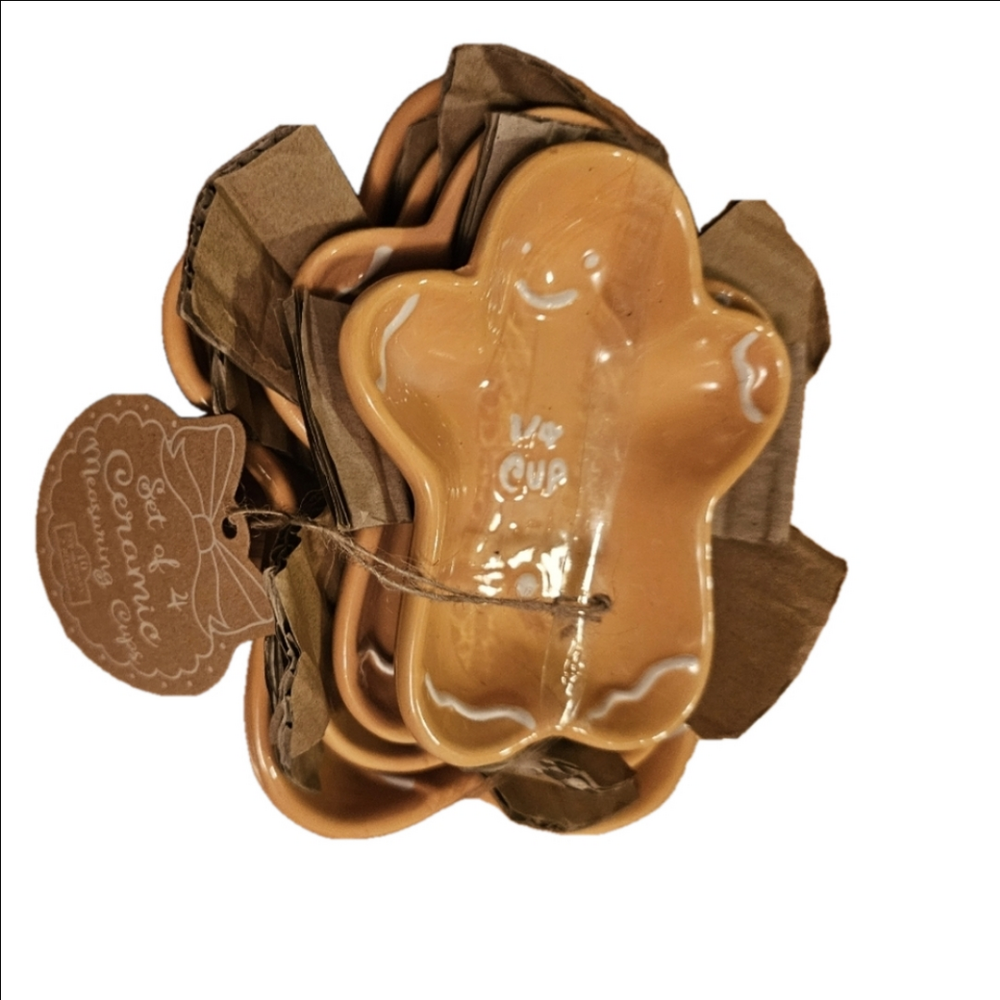 Gingerbread Man Measuring Cups NWT